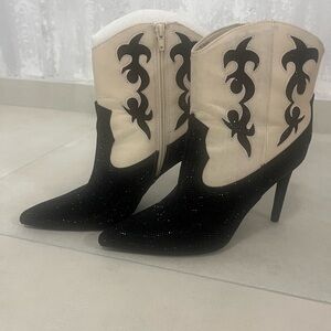 Inc. Elegant Black and Cream Women's Boots